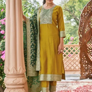HAND-EMBROIDERED SILK SUIT SET 3916
